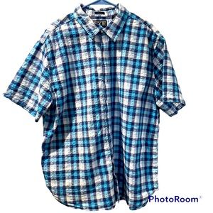 RYE Short Sleeve Shirt Plaid Blue 2 XL Cotton Button Up Gently Worn Seersucker